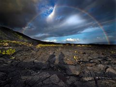 Volcanoes_National_Park_01