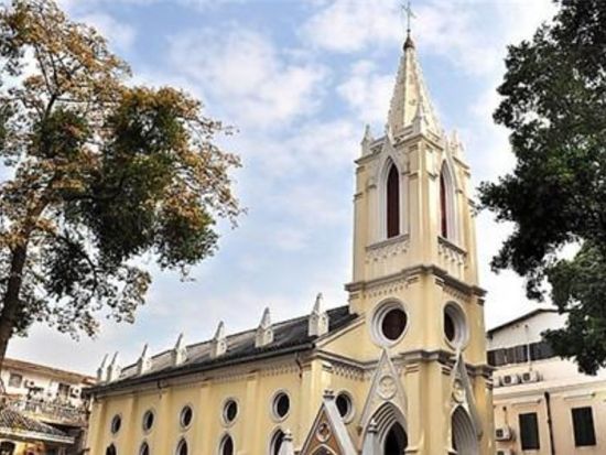 徒歩で巡る！広州市内観光ツアー *カントンオペラの鑑賞付き＜日本語ガイド／昼食付／広州発＞