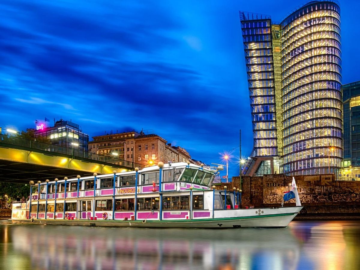 river cruise on the danube