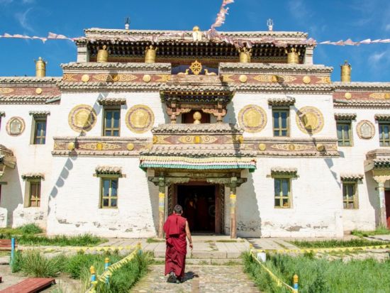 【2泊3日】古都カラコルムを訪問！モンゴル最古の寺院エルデネ・ゾー＆乗馬体験  悠久のモンゴル歴史旅プライベートツアー＜食事付／日本語ガイド／ウランバートル発＞