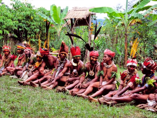 チンブー地方　伝統文化の村を巡る　半日観光ツアー＜英語ガイド付き／ゴロカ発＞