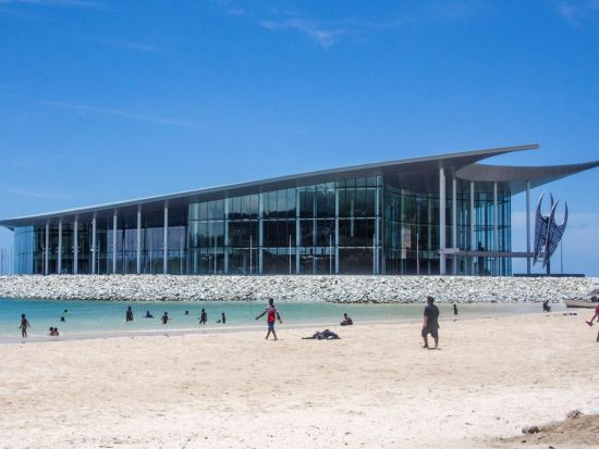 ポートモレスビー市内　半日観光ツアー＜英語ガイド／昼食付き／ポートモレスビー発＞