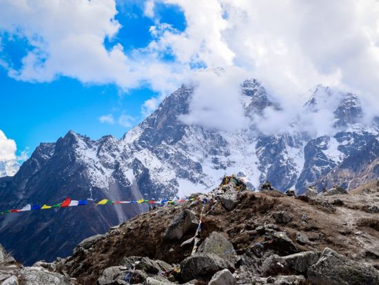 【6泊7日】カトマンズ＆ポカラ周遊ツアー☆エベレスト遊覧飛行付き！＜プライベート／日本語ガイドプラン有／4＆5つ星ホテル利用／カトマンズ空港発着＞