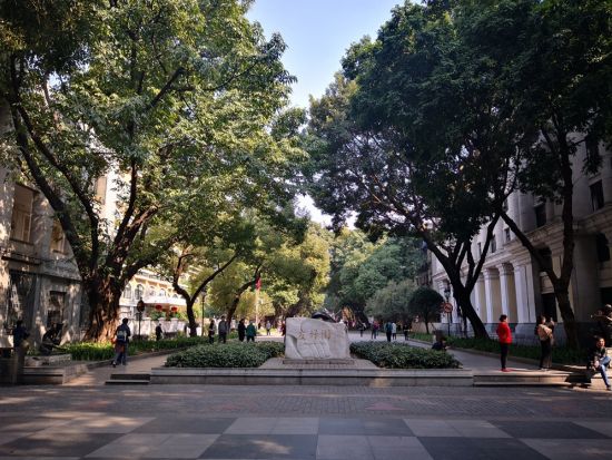 地下鉄で巡る！広州市内 1日観光ツアー＜日本語ガイド／昼食付／広州発＞