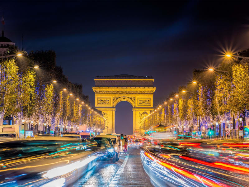 Paris Night City Tour, Seine River Cruise and Dinner at Champs