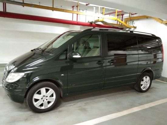 【空港送迎】上海浦東国際空港⇔上海市内ホテル or 上海ディズニーランド地区ホテル＜貸切／最大14名／日本語ドライバー＞