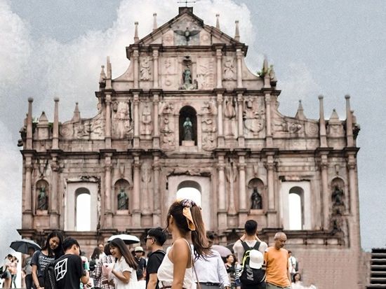 【マカオ発着】マカオの世界遺産＆厳選フォトジェニックスポットを巡る！マカオ観光ツアー　エッグタルトの試食付＜午前／1日／日本語ガイド＞