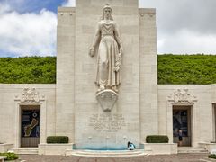 hawaii_oahu_punchbowl cemetery