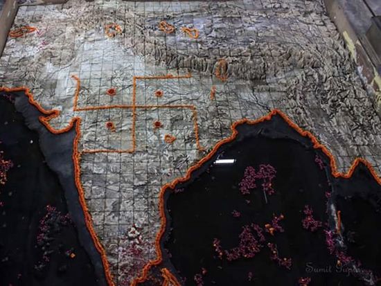 BHARAT_MATA_TEMPLE-6