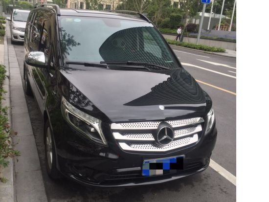 【空港送迎】上海 虹橋空港⇔上海市内ホテル・上海ディズニーランド地区ホテル 貸切り送迎サービス　*最大乗車人数14名様まで＜日本語ドライバー＞