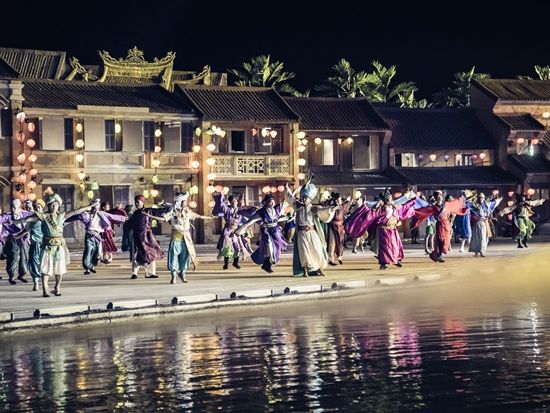 総勢500人のキャストによる圧巻のショーが見られる！ホイアンインプレッションパークチケット　ホイアン観光付きプランあり＜午後／現地ガイド(日本語可)＞