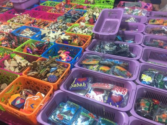 ナイトマーケット散策ツアー　屋台で味わうマレーシア料理 ＜夕食付き／日本語ガイド／コタキナバル発＞