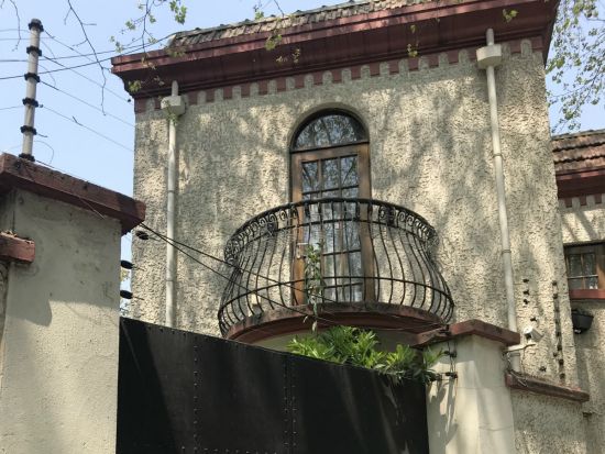 おしゃれな街並みを散策☆旧フランス租界 武康路（ウーカンルー）ウォーキングツアー＜日本語ガイド／昼食付／上海発＞