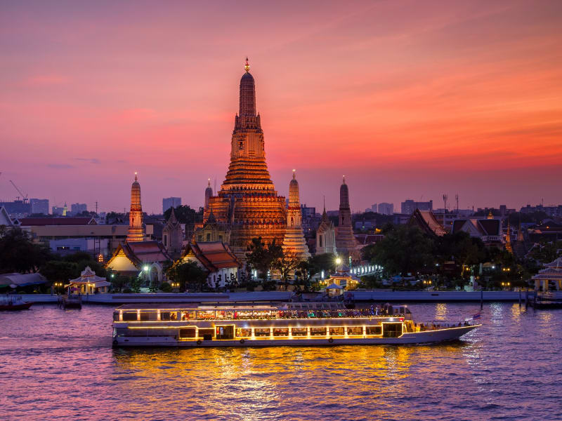 Bangkok Chao Phraya River Buffet Dinner Cruise