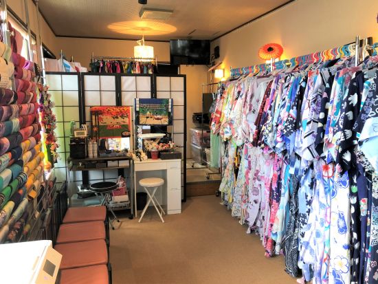 浴衣レンタル　100種類以上から選択可能！髪飾り＆バックなど貸出＋簡単ヘアアレンジ無料＜松江市／当日予約OK＞