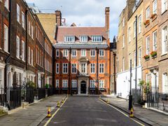 Europe_Central London_Typical Street