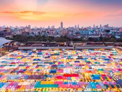 Train Market at Ratchada_shutterstock_1037339962