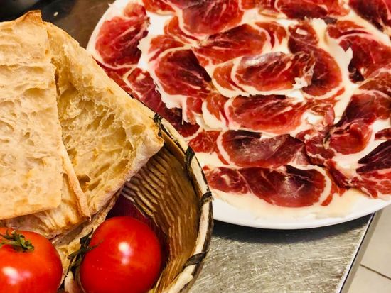 90ed5188-27b3-407c-bfbd-e0fb34bd1a4b