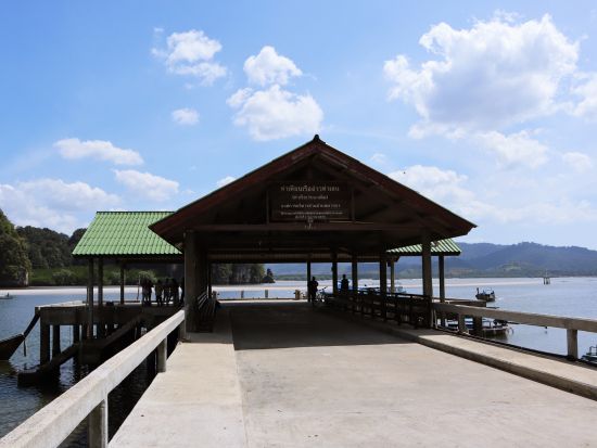 【クラビ発】アオターレンでシーカヤック探検ツアー！大自然に挑む冒険家気分♪＜ランチ＆送迎付き／半日or1日／日本語or英語ガイド＞