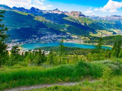 Switzerland_St_Moritz_shutterstock_295789670
