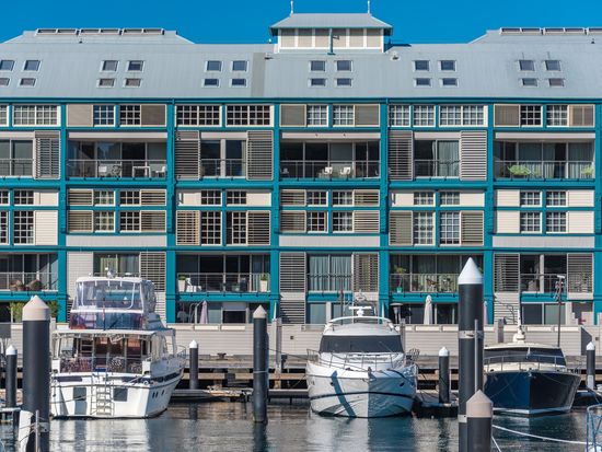 Woolloomooloo_wharf_shutterstock_1345650080