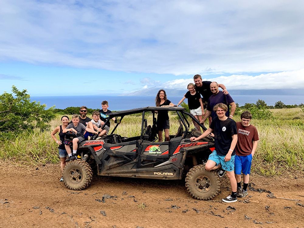 ATV体験ツアー ラハイナのオフロードを走破 ＜2時間／英語ガイド＞ ハワイ（マウイ島）の観光・オプショナルツアー専門 VELTRA(ベルトラ)