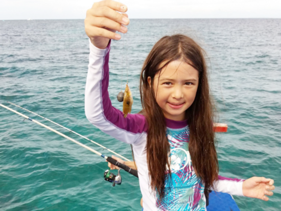 ファンフィッシング＆シュノーケリングツアー　海洋保護区でシュノーケル！＜午前または午後／英語ガイド／送迎付き＞