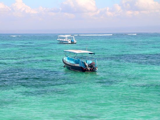45.レンボンガン島の海