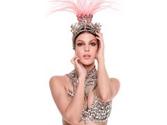 Iris Mittenaere, Paradis Latin, Cabaret, France