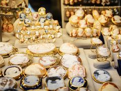 Italy_Cameo_shutterstock_614803130
