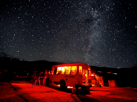 マウナケア山頂 サンセット＆星空観測ツアー ＜午後／天体望遠鏡／夕食付／英語ガイド＞ by ハワイフォレスト＆トレイル