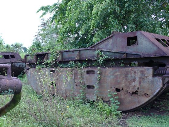 ガダルカナル島　1日観光ツアー＜英語ガイド／昼食付き＞
