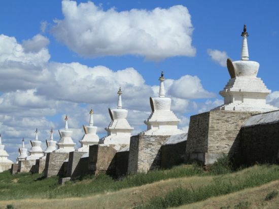 【2泊3日・5～10月限定】カラコルムを満喫！専用車でご案内するブルド＆世界遺産カラコルム遺跡＜食事付き／日本語ガイド／ゲル泊／ウランバートル発＞