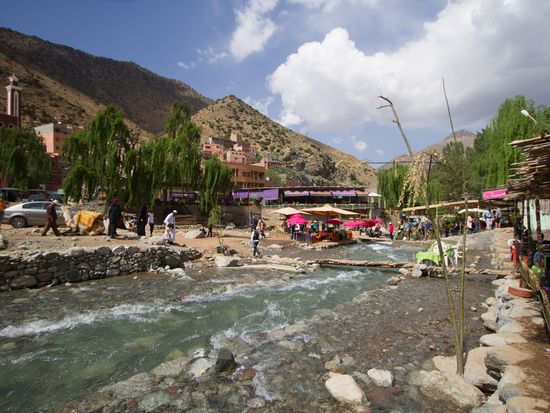 Morocco_Ouzoud_waterfallsshutterstock_622009058