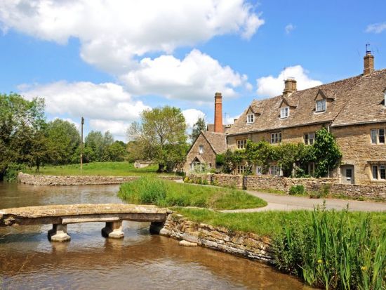 北コッツウォルズ日帰りツアー ブロードウェイ・ボートン・ストウ他＜貸切／1～12名／10時間／英語ドライバー＞ By スタイルゲート