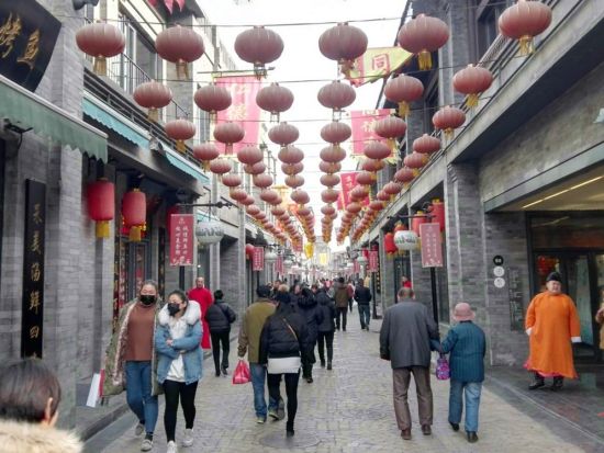 北京の大通り散策ナイトツアー！前門大街＋大柵欄＋鮮魚口＋楊梅竹斜街＜日本語ガイド／夕方発＞