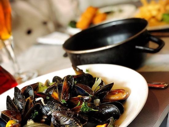 パリ発ベルギー日帰りツアー　世界遺産ブルージュ観光＜日本語オーディオガイドまたは英語ガイド＞by ParisCityVision