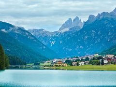 Italy, Dolomites, mountain lake Auronzo di Cadore