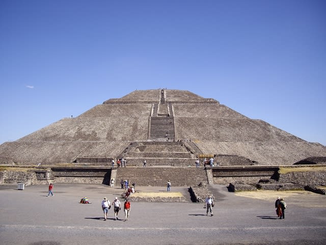 テオティワカン | メキシコ 旅行の観光・オプショナルツアー予約