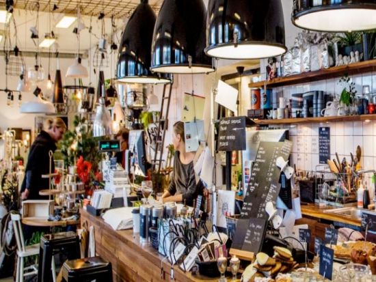 【貸切】タリン雑貨巡りウォーキングツアー！旧市街・テリスキヴィ・ロッテルマン地区などお好みで♪＜午前 or 午後／2時間／日本語ガイド＞