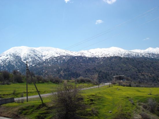 【プライベート】ウズベキスタンの自然を満喫！チムガン・マウンテン＆チャルヴァク湖＜タシュケント発＞