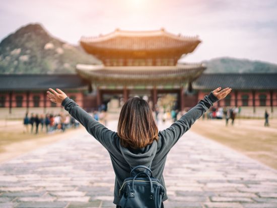 初めてのソウルにおすすめ！日本語ガイド貸切で巡るソウル市内半日観光ツアー 昌徳宮or景福宮＋北村韓屋村＋仁寺洞＋広蔵市場＜公共交通機関利用＞*1グループ料金