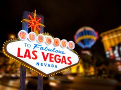Las Vegas_sign_shutterstock_217191592