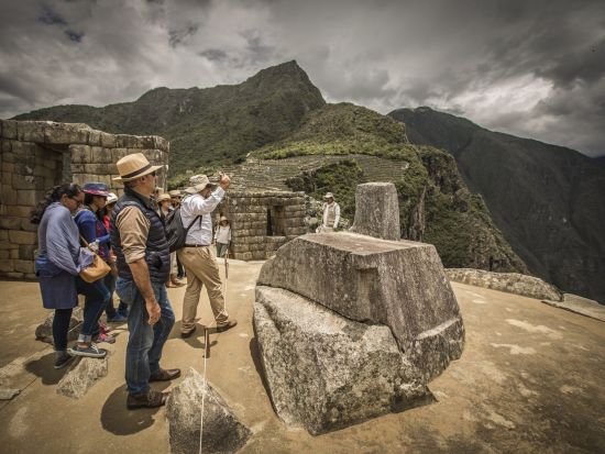 【ペルー＆ボリビア周遊】マチュピチュ＋ウユニ塩湖＋インカの聖なる谷＋クスコ＋ラパスを巡る7泊8日宿泊ツアー＜英語ガイド／クスコ発ラパス着＞