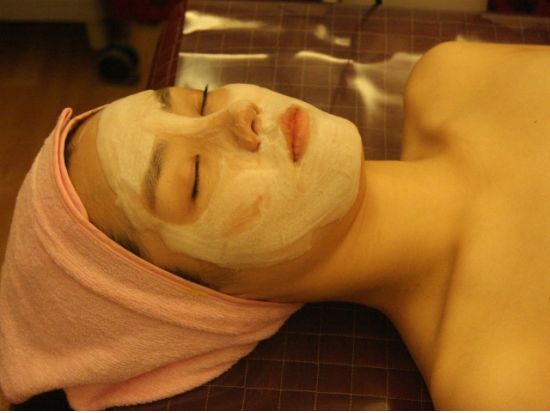 SEOULエステ　話題の韓国コスメ「The Histroy of Whoo」など贅沢に使用　アクセス抜群人気エステ＜8時から予約可／日本語OK／明洞駅徒歩5分＞