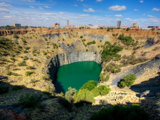 RVR-KimberleyBigHole-HRes