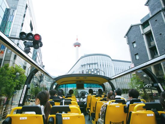 SKY HOPバス 京都の定番スポットを回る乗り降り自由の新スタイルバス ＜乗り降り自由／1日券・2日券／京都＞