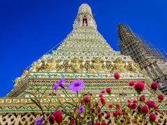 Thailand_Bangkok_Wat_Arun_shutterstock_560670721