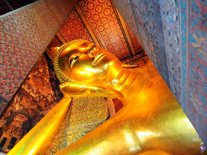 Thailand_Bangkok_Wat_Pho_shutterstock_118971730