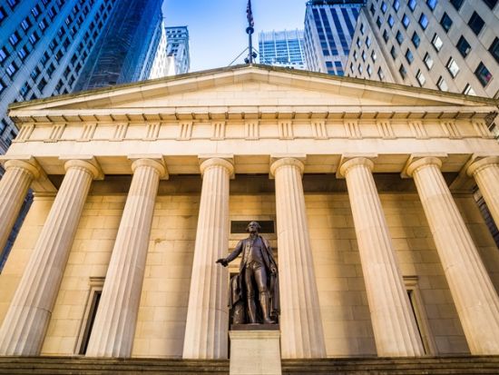 ウォールストリート観光ツアー　金融危機の真実や裏側、ウォールストリートの歴史を学ぶウォーキングツアー＜英語ガイド＞